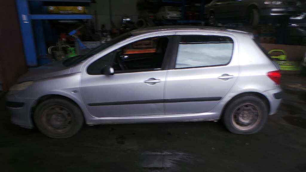 PEUGEOT 307 1 generation (2001-2008) Полуось передний левый 9636786780 19120804