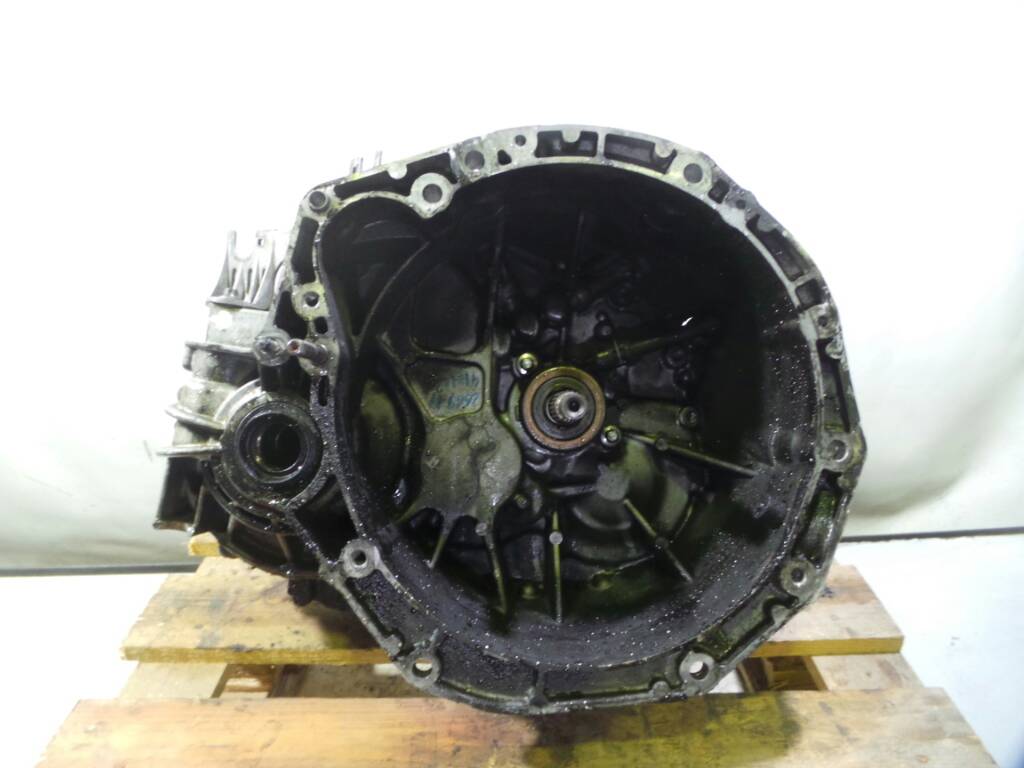 AUDI Megane 2 generation (2002-2012) Коробка передач ND0001 18998105