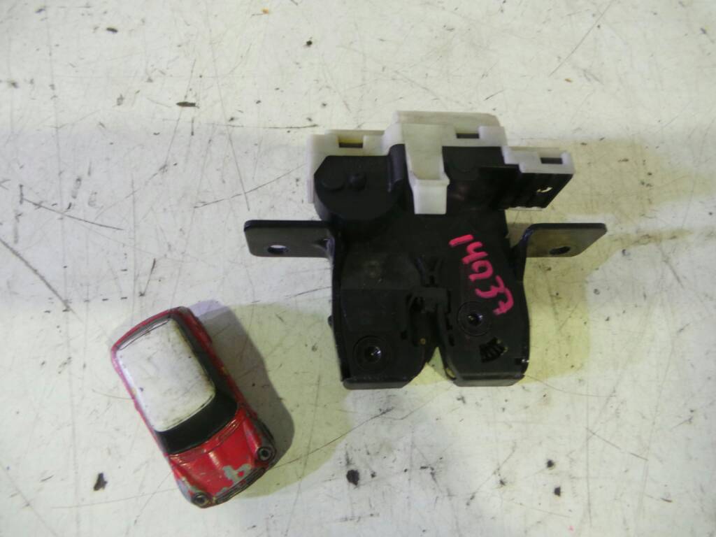 DODGE Scenic 2 generation (2003-2010) Tailgate Boot Lock 8200076240E 19008206