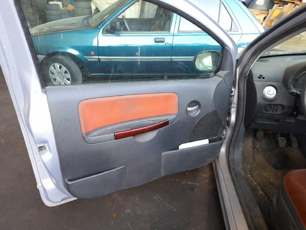 CITROËN C2 1 generation (2003-2009) Замок багажника 9652301980 19027067