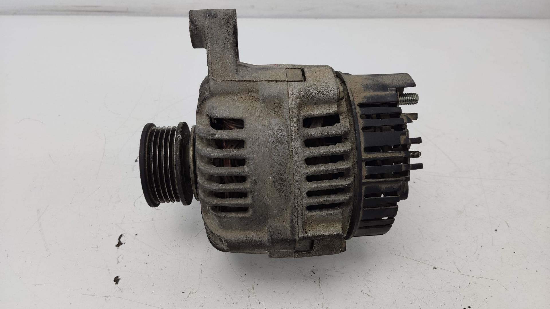 VOLKSWAGEN Passat B3 (1988-1993) Generator 056903016E 24582720