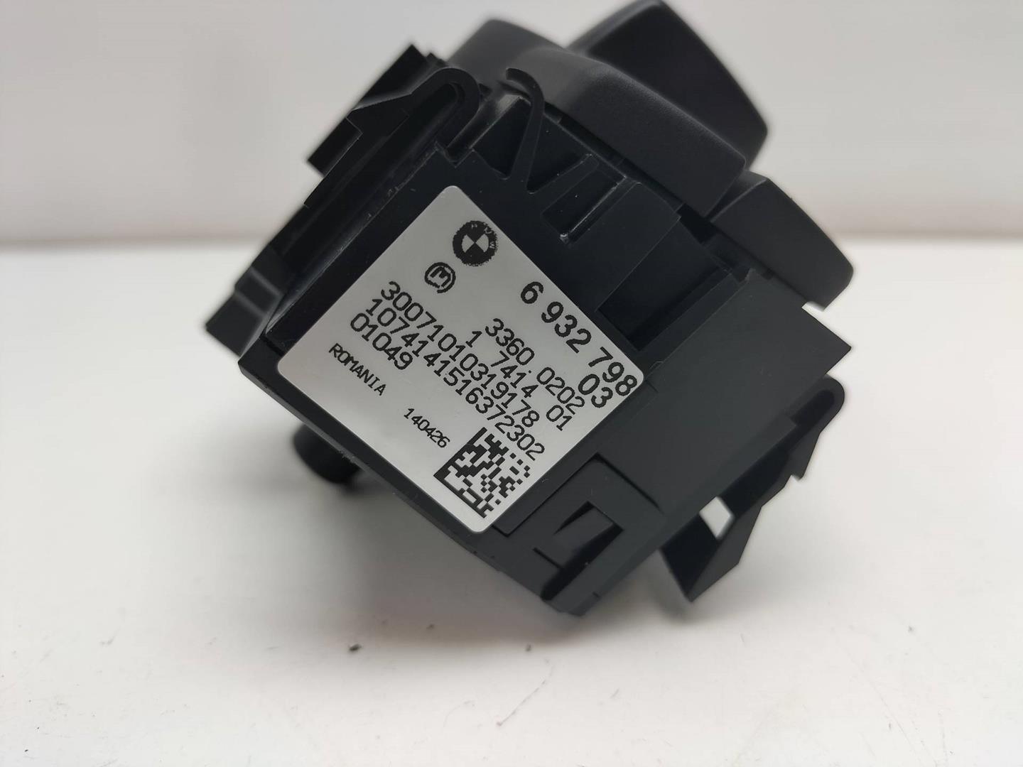 BMW 3 Series E90/E91/E92/E93 (2004-2013) Headlight Switch Control Unit 6932798 19190166