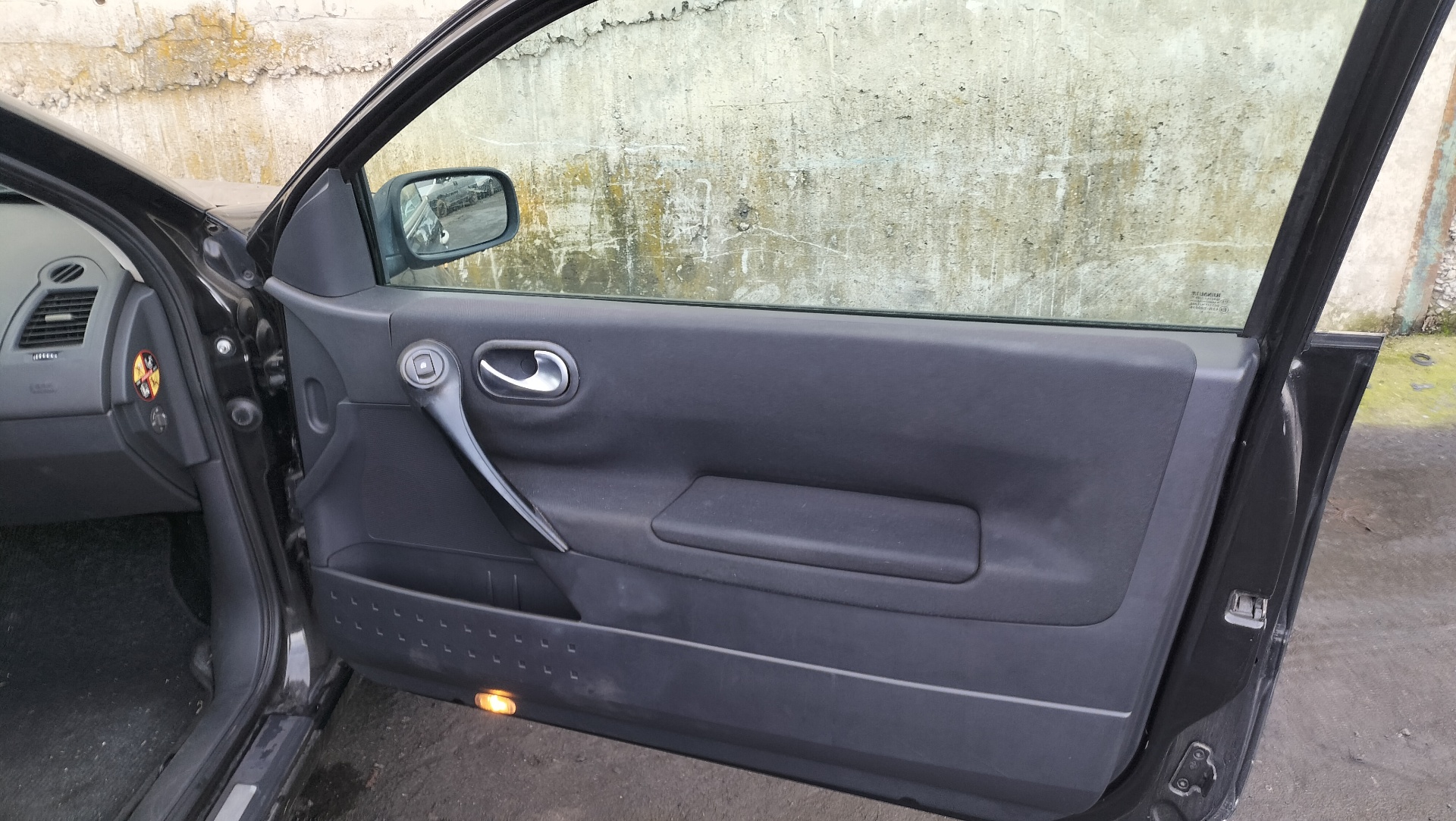 VAUXHALL Megane 2 generation (2002-2012) Első lökhárító 8200113652, 8200113652 24582510