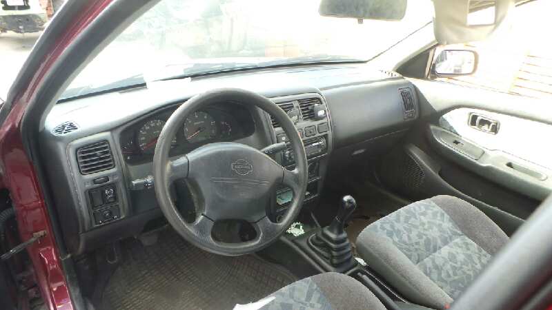 NISSAN Almera N15 (1995-2000) Топливный насос высокого давления 167002N100, 1047002041, 167002N100 19096802