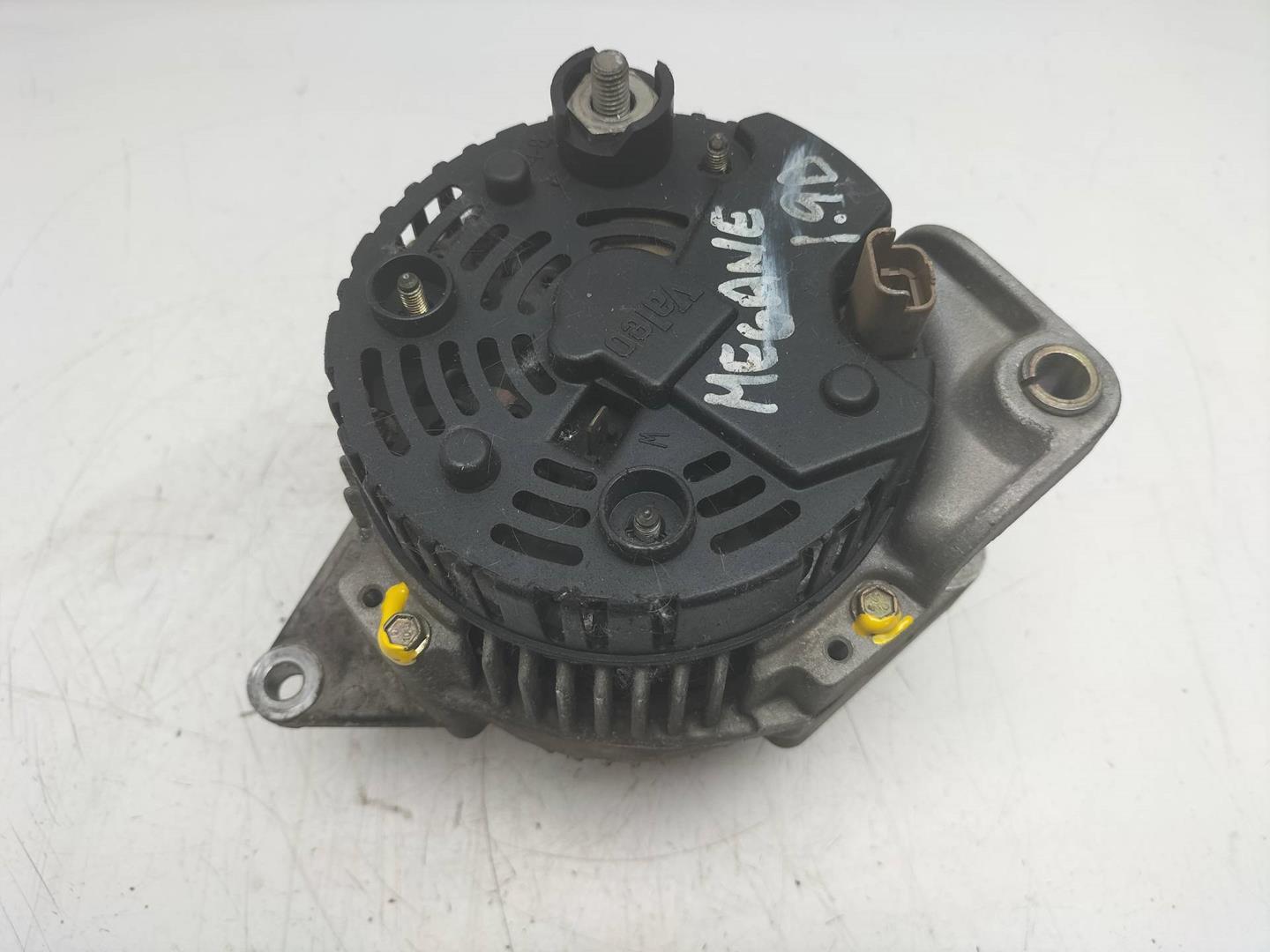 BMW Megane 1 generation (1995-2003) Alternator 7700431943 24580950