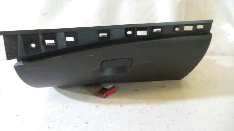 VAUXHALL Megane 3 generation (2008-2020) Glove Box 681083896R 19138851