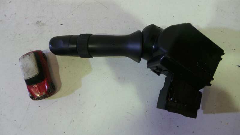 FORD Corolla Verso 1 generation (2001-2009) Indicator Wiper Stalk Switch 05210,17F525,J08 19139433