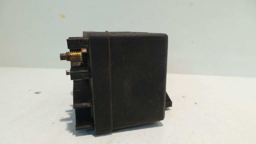 SUZUKI Samurai SJ20 (1981-1998) Relays 0281003005,0281003005 18848652