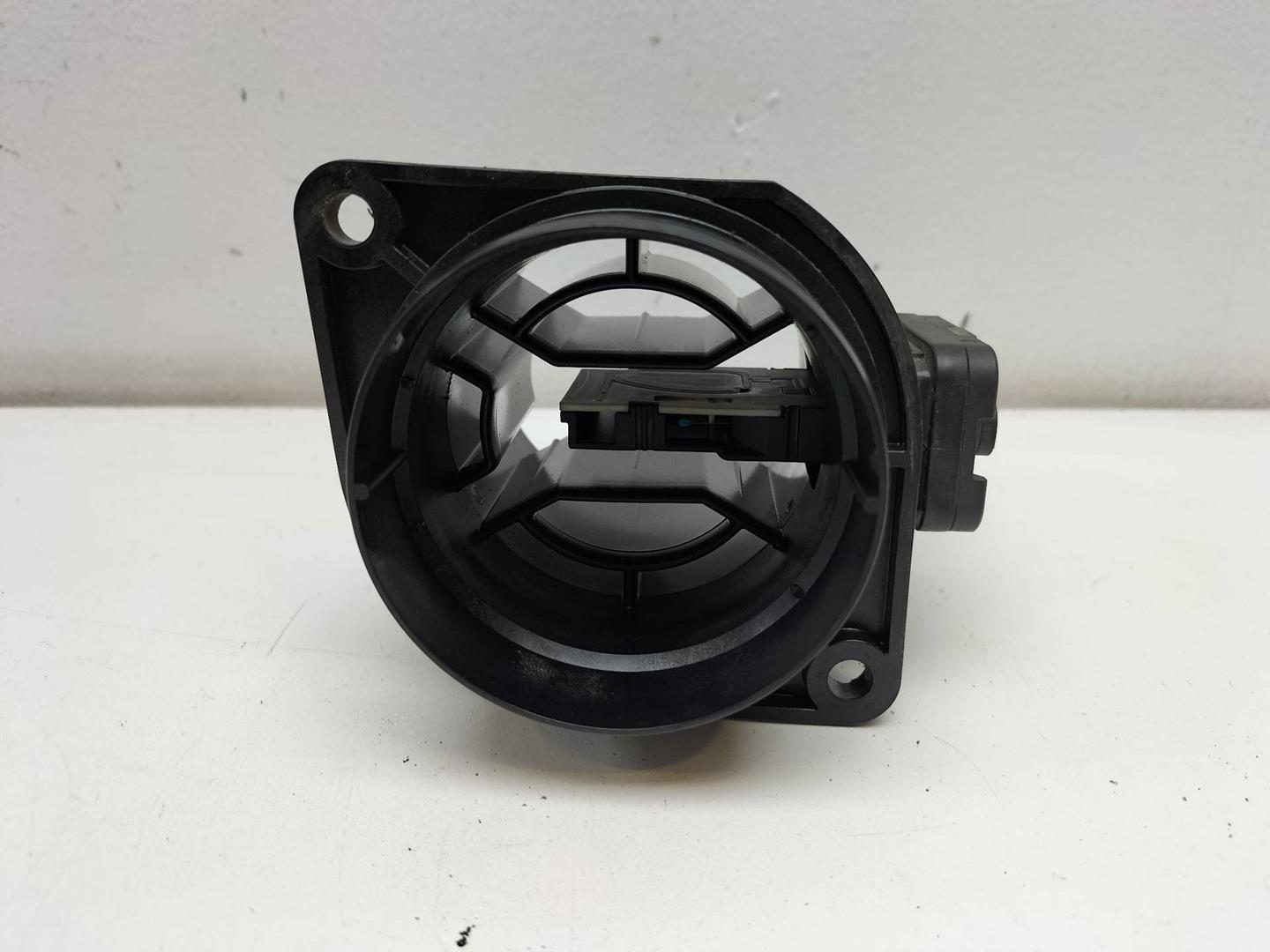 SEAT Leon 3 generation (2012-2020) Mass Air Flow Sensor MAF 04L906461B, 5WK98102, CONTINENTAL 19209127