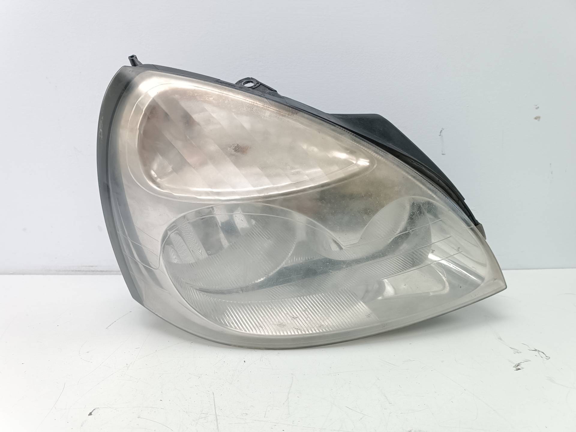 RENAULT Clio 3 generation (2005-2012) Front Right Headlight 15601800, 15601800 24582851