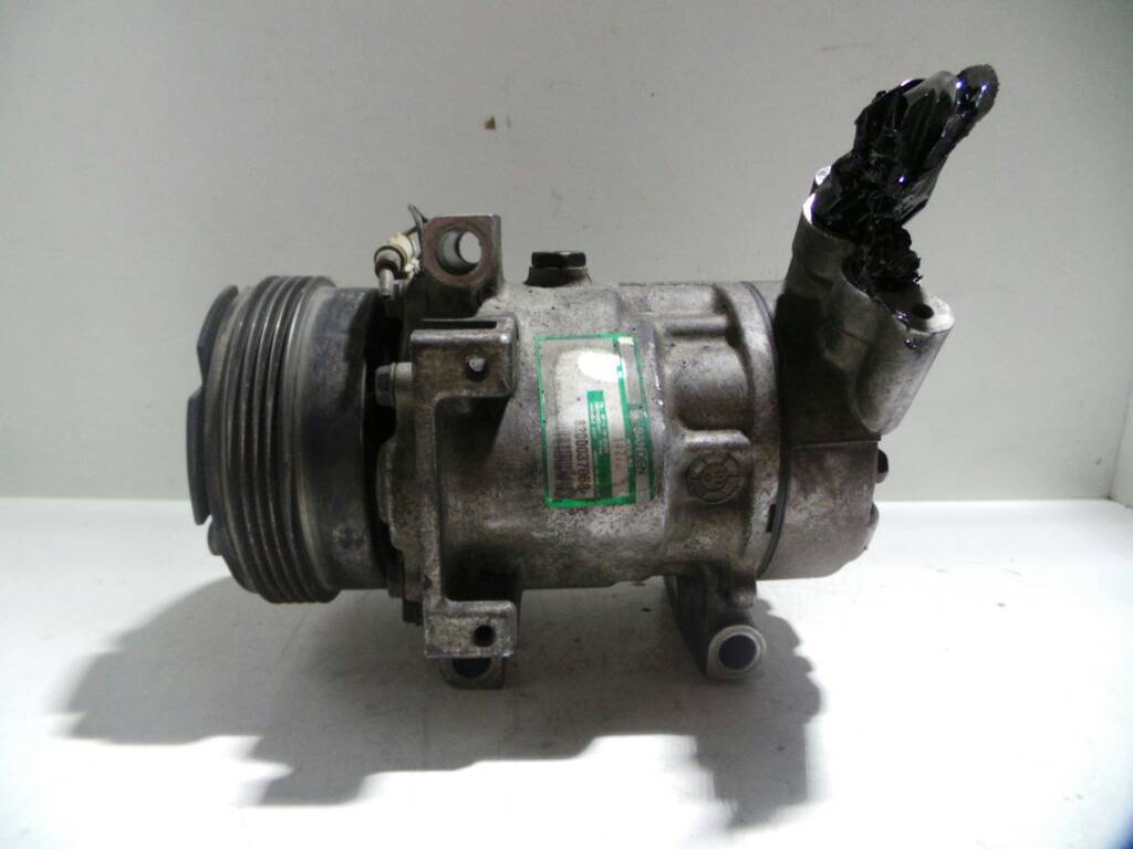 RENAULT Clio 1 generation (1990-1998) Hасос кондиционера 8200037058, 1427B, SANDENSD6V12 19155866