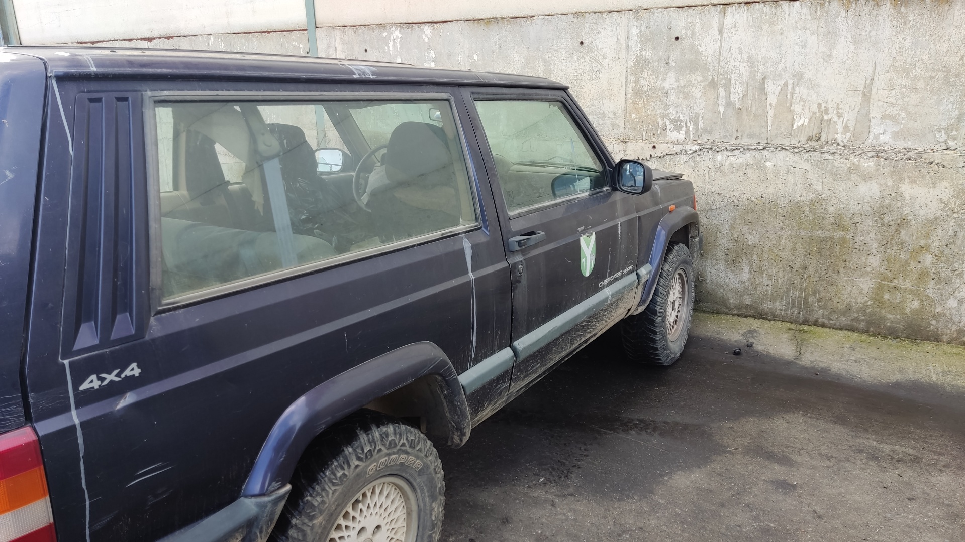 JEEP Cherokee 2 generation (XJ)  (1997-2001) Other Body Parts 52079216,52079216,G0B04AB1076243 24579963