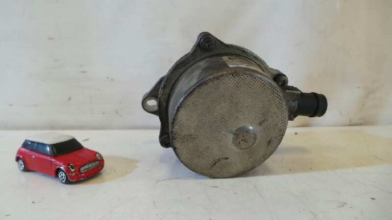 RENAULT Clio 1 generation (1990-1998) Vacuum Pump 8200327149,722389,04T236D602 25908610