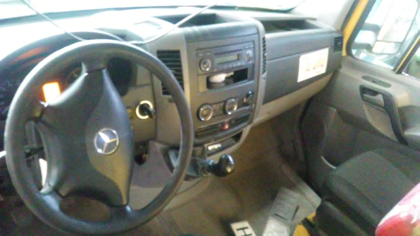 MERCEDES-BENZ Sprinter 2 generation (906) (2006-2018) Наружная ручка передней левой двери A9067600934 18994512