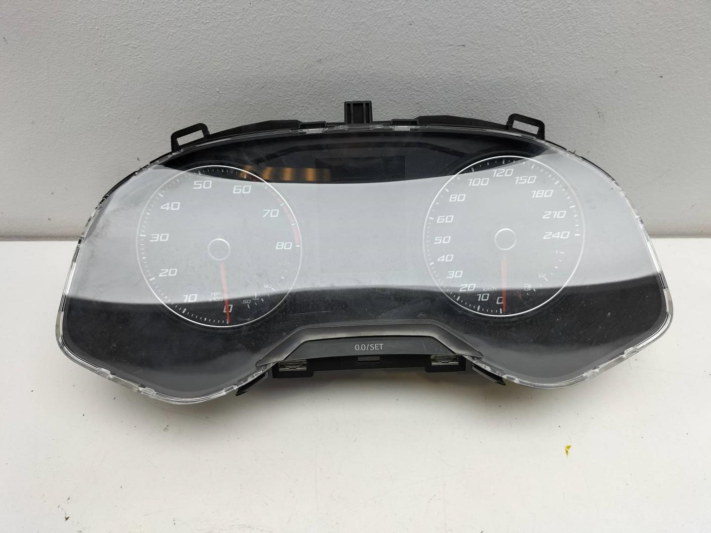 SEAT Arona 1 generation (2017-2024) Speedometer 6F0920740C 19197329