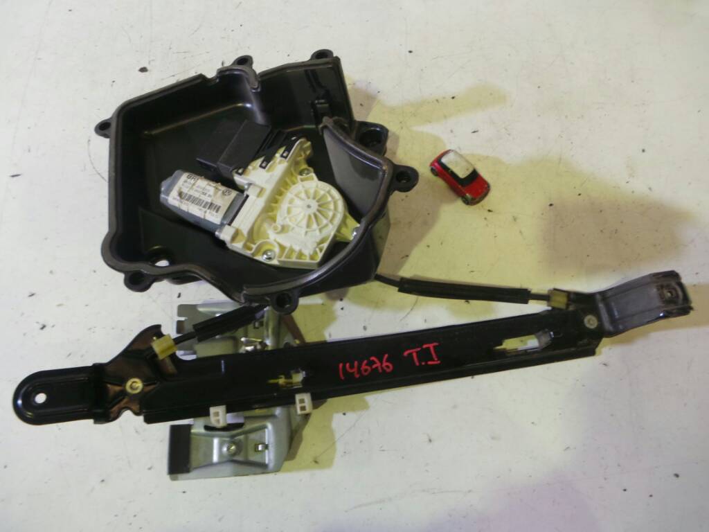 CHEVROLET Leon 2 generation (2005-2012) Rear left door window lifter 1K0959703G, 983509202 18994754