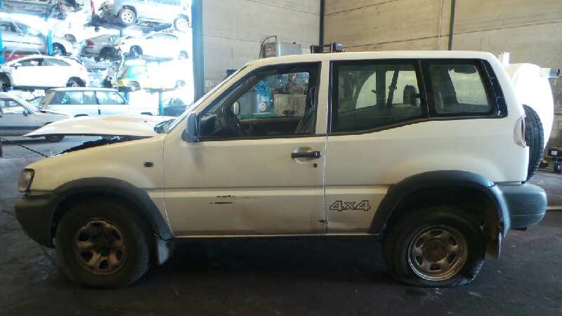 NISSAN Terrano 2 generation (1993-2006) Трапеции стеклоочистителей 288100F000,9390332384 18934131