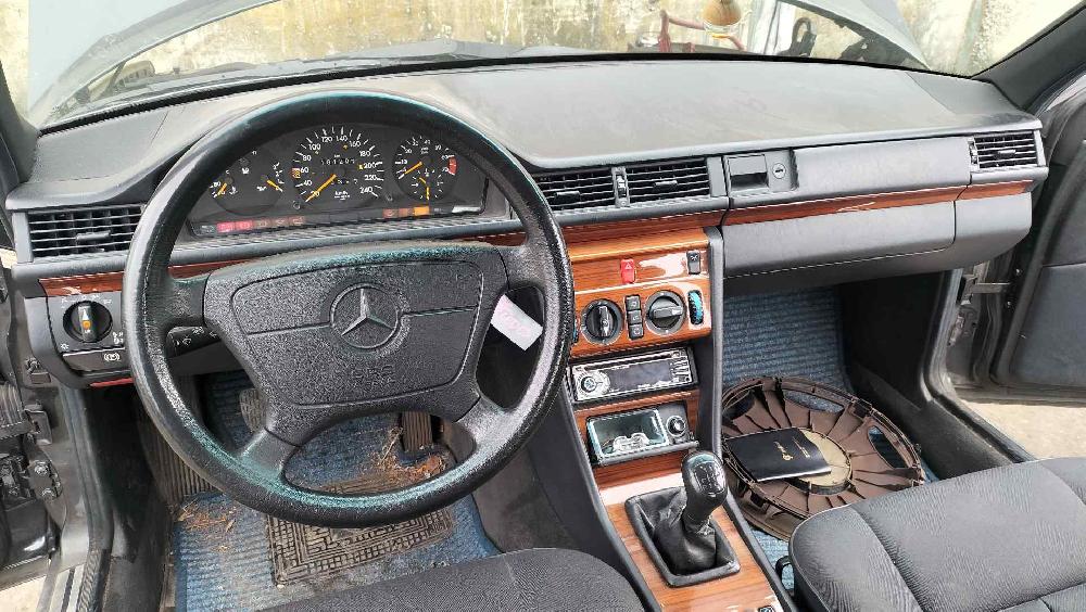 MERCEDES-BENZ E-Class W124 (1984-1997) Замок правої передньої двері A2027201235,A2027201235 23374540