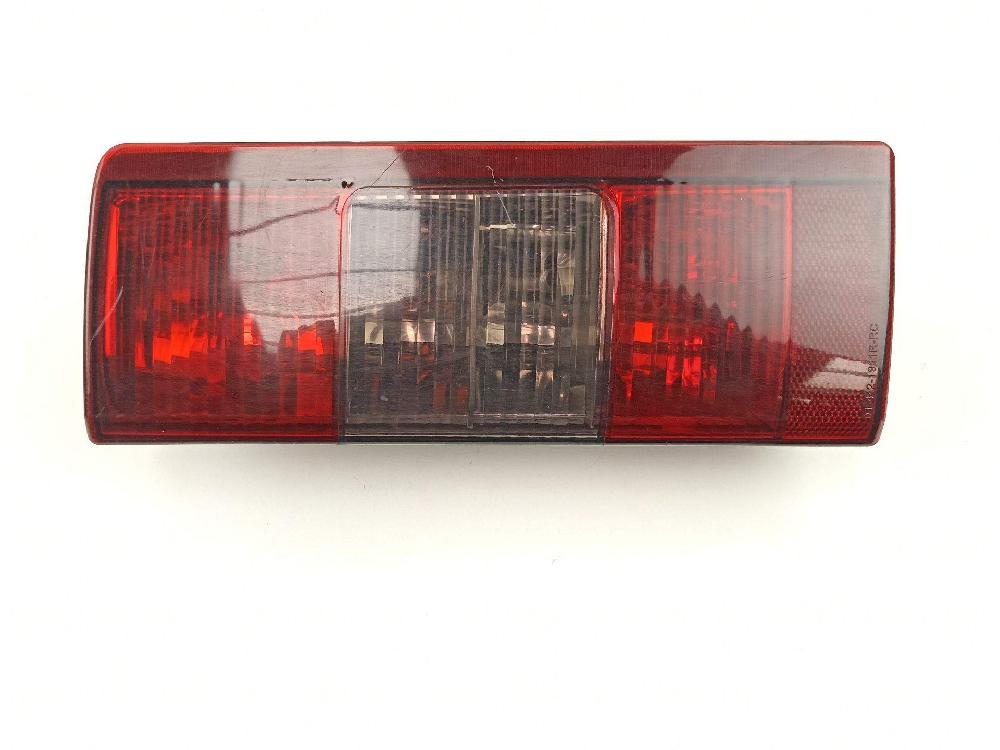 Scheinwerfer hinten rechts Z17DTH 9199761 de Opel Combo tour 2004-2011 - pieza usada