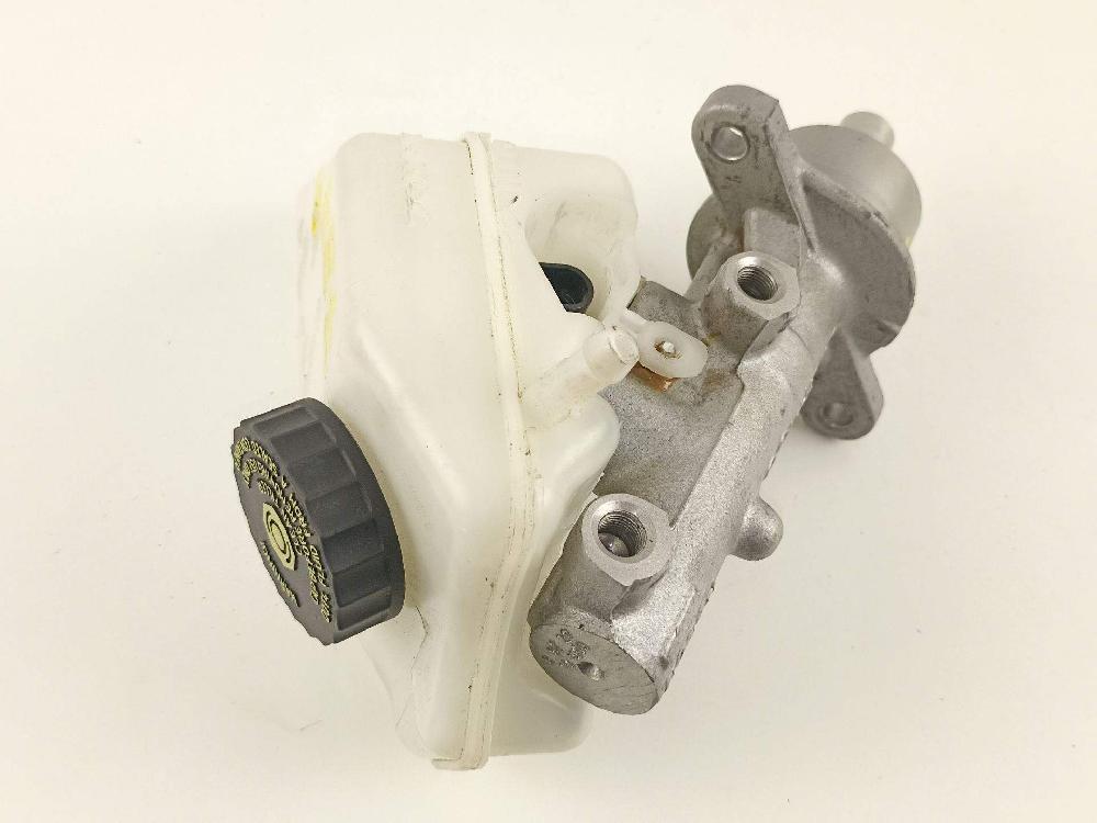 Bomba de freno D-Z13DT 93177770 de Opel Corsa c (x01) 2003-2009 70 CV con 183241 km - pieza usada