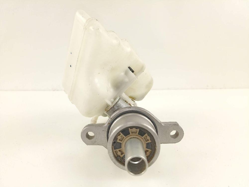 Bomba de freno D-Z13DT 93177770 de Opel Corsa c (x01) 2003-2009 70 CV con 183241 km - pieza usada