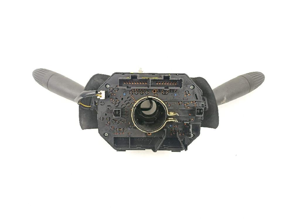 Commandes de clignotants et d’essuie-glaces 188 A4.000 735444632 de Fiat Panda / panda classic (169_) 2010-2013 60 CV con 148638 km - pieza usada