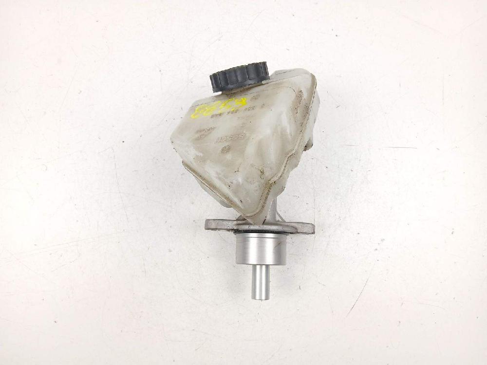 Bomba de freno Y 13 DT,Z 13 DT 93177770 de Opel Corsa c (x01) 2003-2009 70 CV con 376316 km - pieza usada