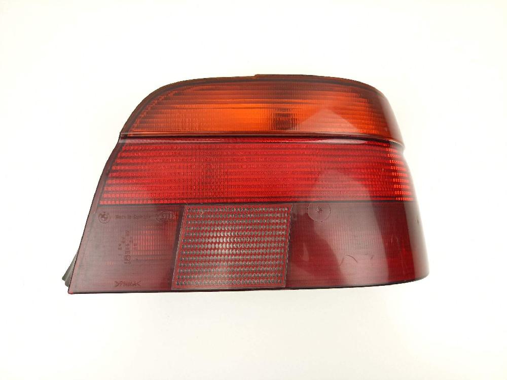 Pisca tras direito 204D1 63218363558 de Bmw 5 (e39) 2000-2003 136 CV con 302576 km - pieza usada