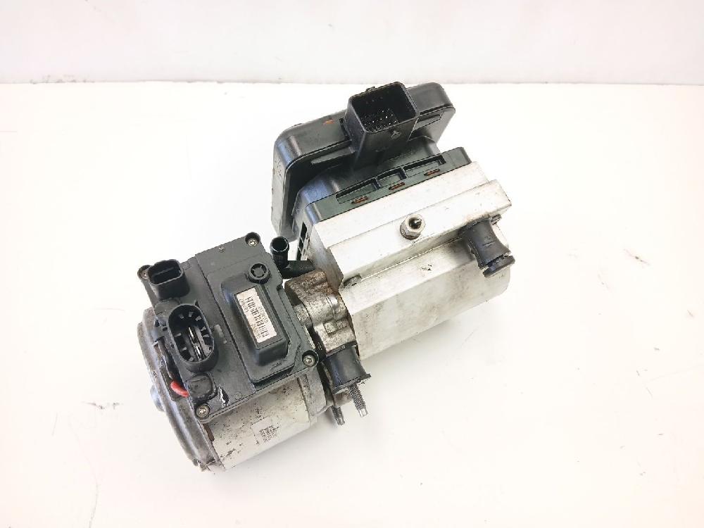 Bomba de suspensión 6FZ (EW7J4) 9654068680 de Citroen C5 i (dc_) 2001-2004 115 CV con 265948 km
