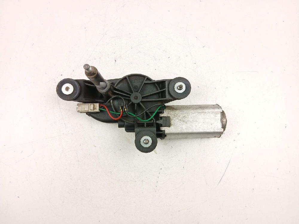 Motor limpia trasero 188 A9.000 46523867 de Fiat Punto (188_) 1999-2010 70 CV con 367314 km - pieza usada