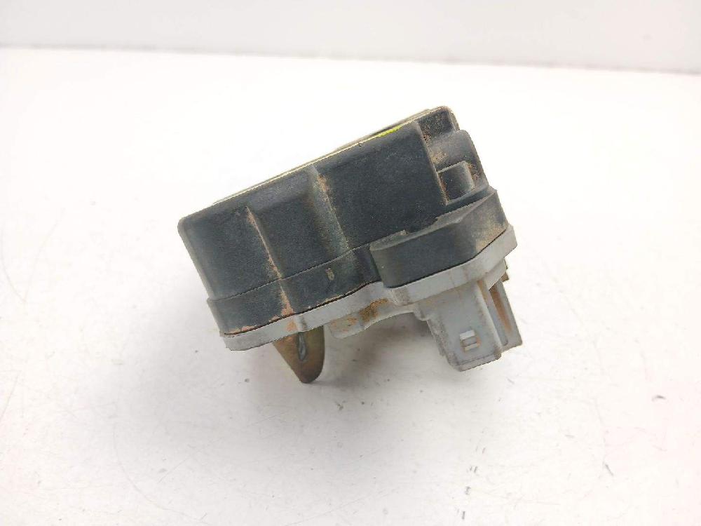Cerradura puerta trasera derecha WJY (DW8B),WJZ (DW8) 913856 de Peugeot 306 (7b, n3, n5) 1994-2001 69 CV con 289874 km - pieza usada
